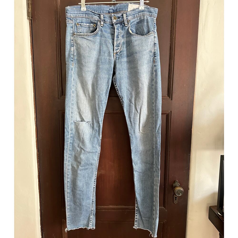 RAG & BONE | Standard Fit 1 Skinny Men's Light Wash Ripped Knee Jeans |Size 30